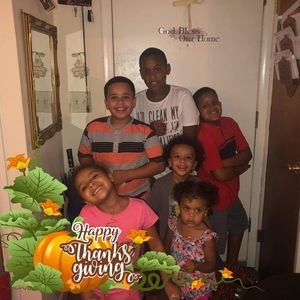 Meet your Posher, Isabel